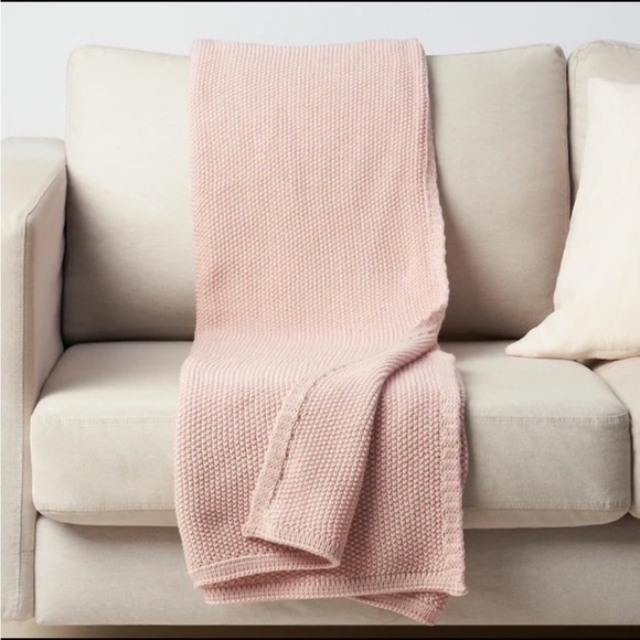 IKEA Humlemott Pale Pink Blanket - Picture 3 of 5